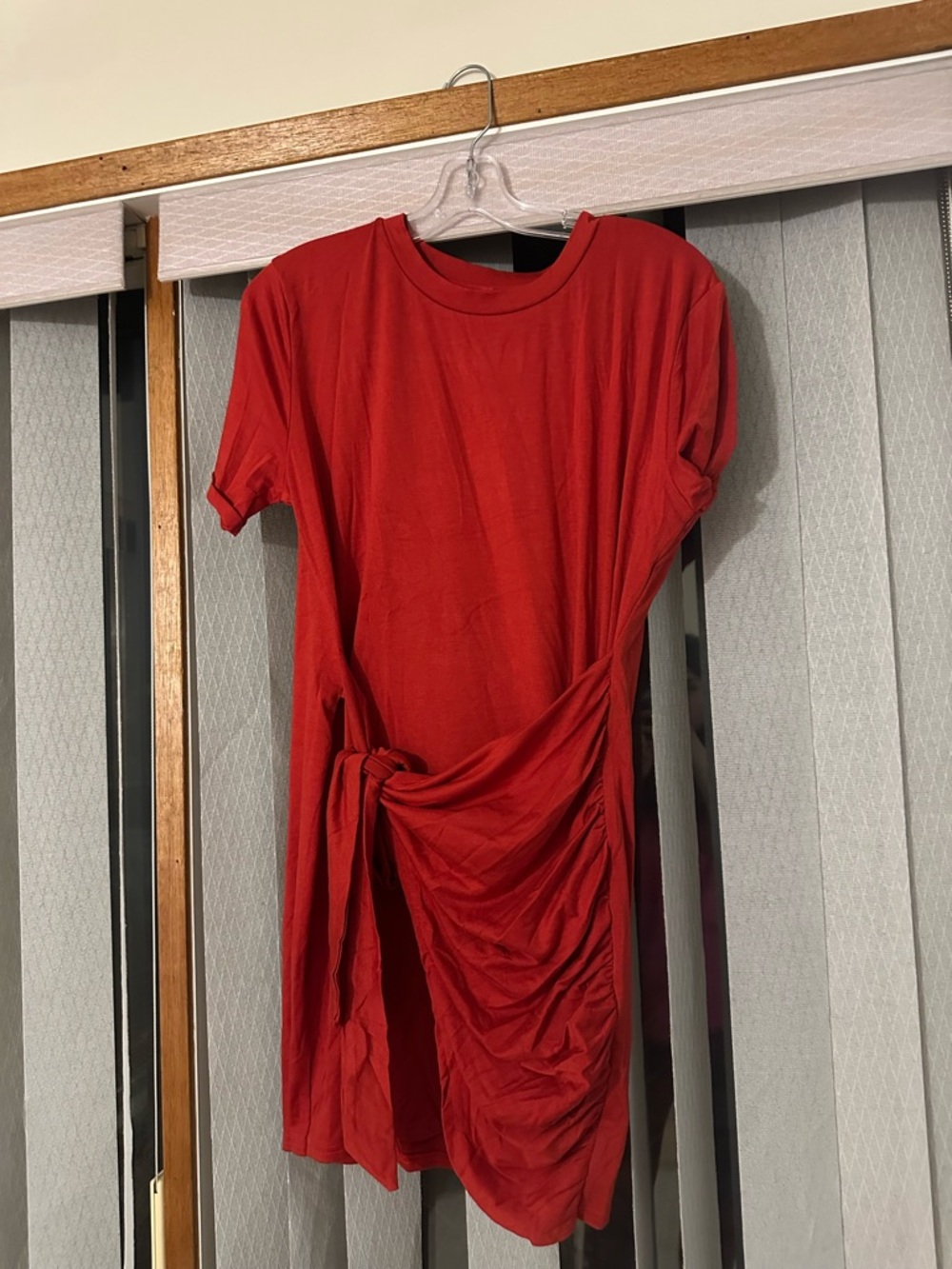 ❤️ Red Ruched Mini Dress – Side Tie Detail | Size XL (Runs Short) - Picture 4 of 10